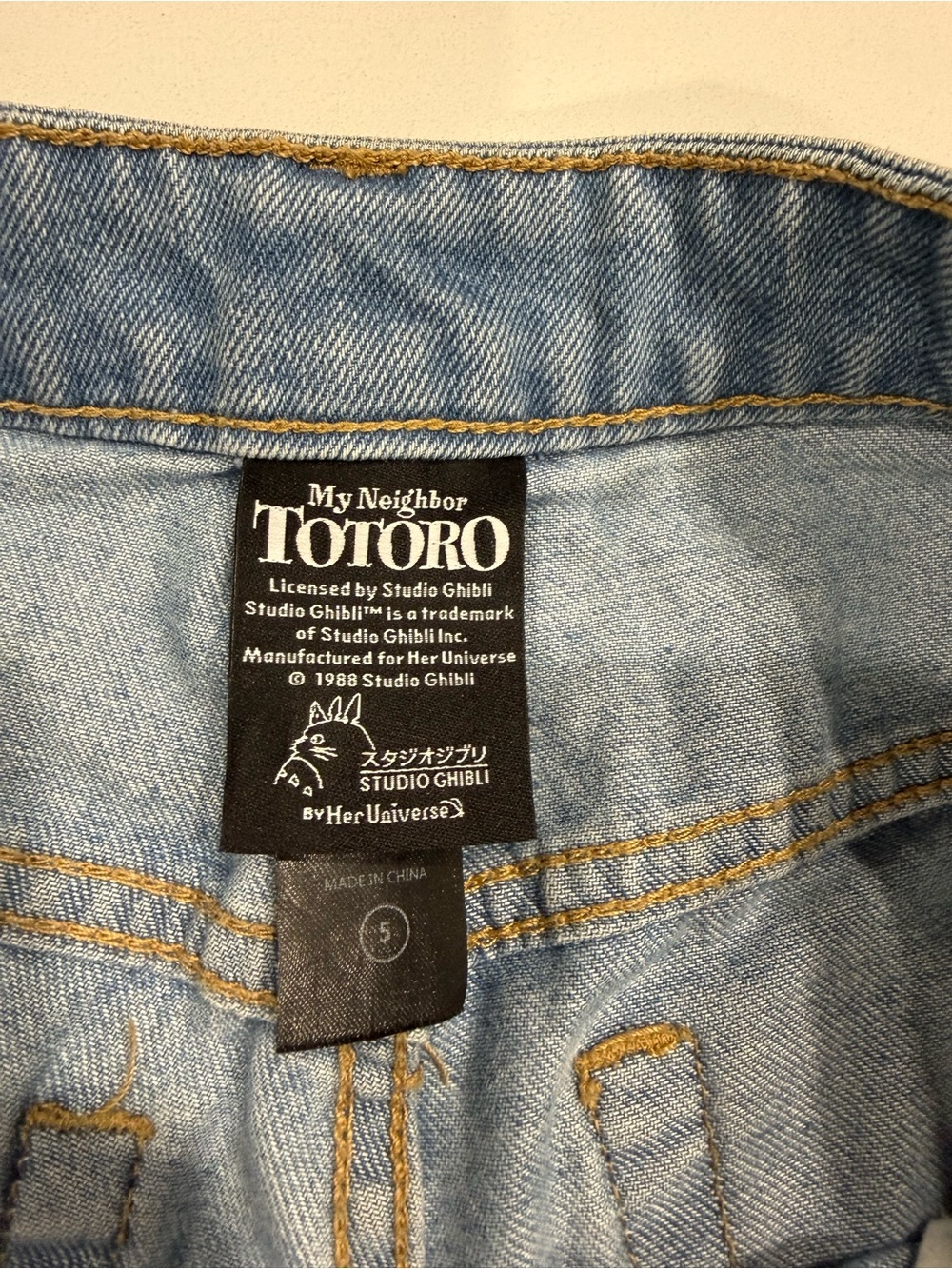 Her Universe My Neighbor Totoro Denim Shorts Blue High Rise Size 5 Hot Topic - Picture 7 of 7